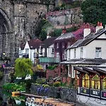 Pepper Pot