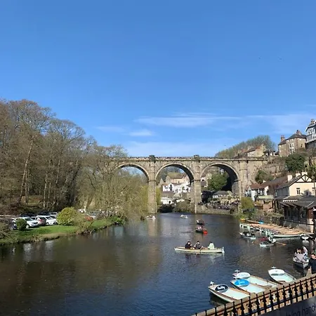 Pepper Pot 홀리데이파크 *